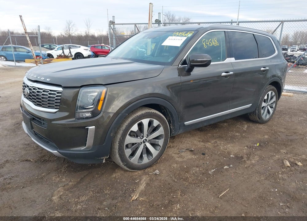 2020 KIA TELLURIDE S VIN: 5XYP6DHC3LG061456