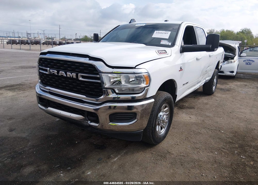 2022 RAM 2500 BIG HORN  4X4 6'4 BOX VIN: 3C6UR5DL8NG247091