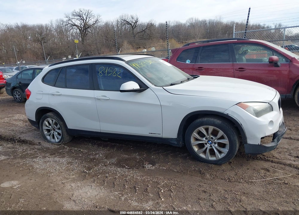 2014 BMW X1 XDRIVE2 VIN: WBAVL1C56EVY18057