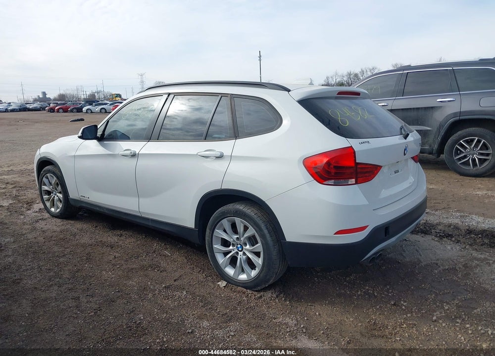 2014 BMW X1 XDRIVE2 VIN: WBAVL1C56EVY18057