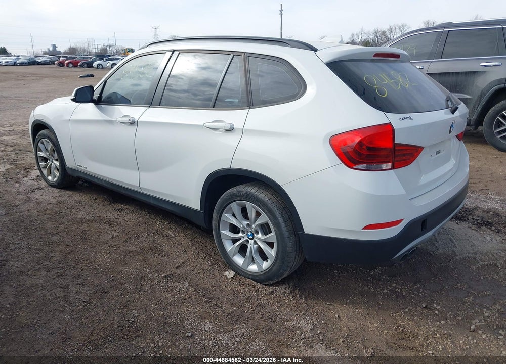 2014 BMW X1 XDRIVE2 VIN: WBAVL1C56EVY18057
