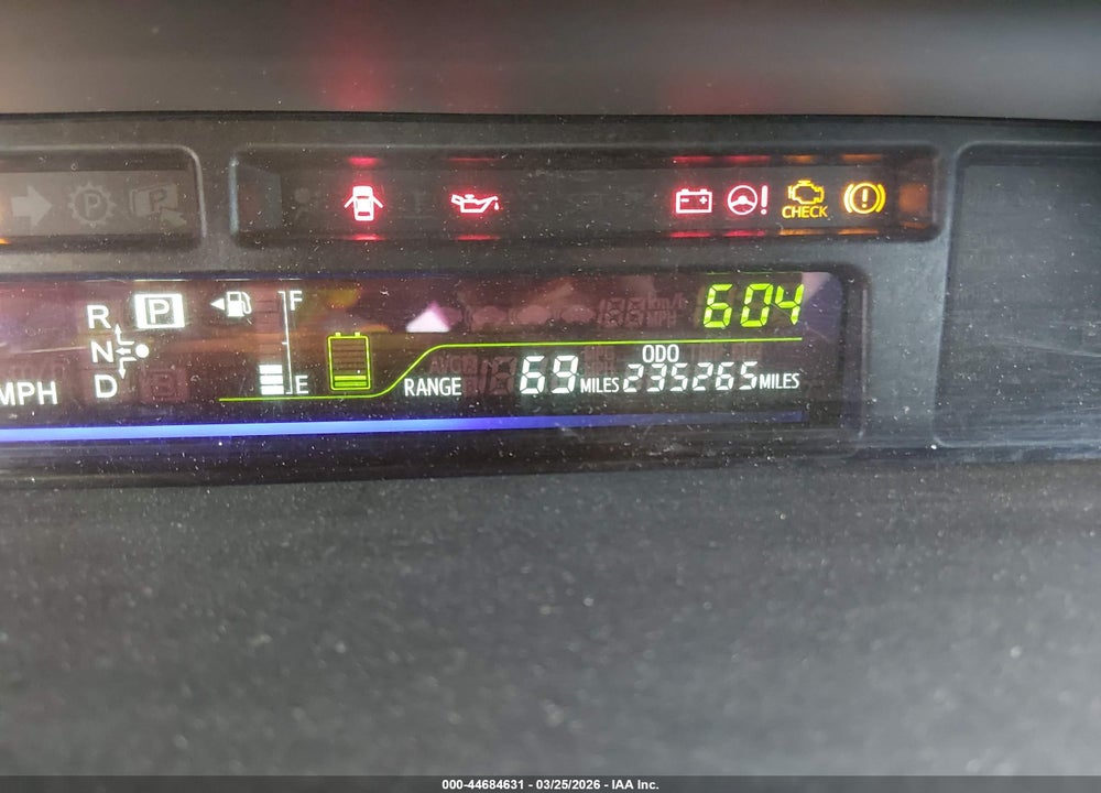 2016 TOYOTA PRIUS V TWO VIN: JTDZN3EUXGJ044372