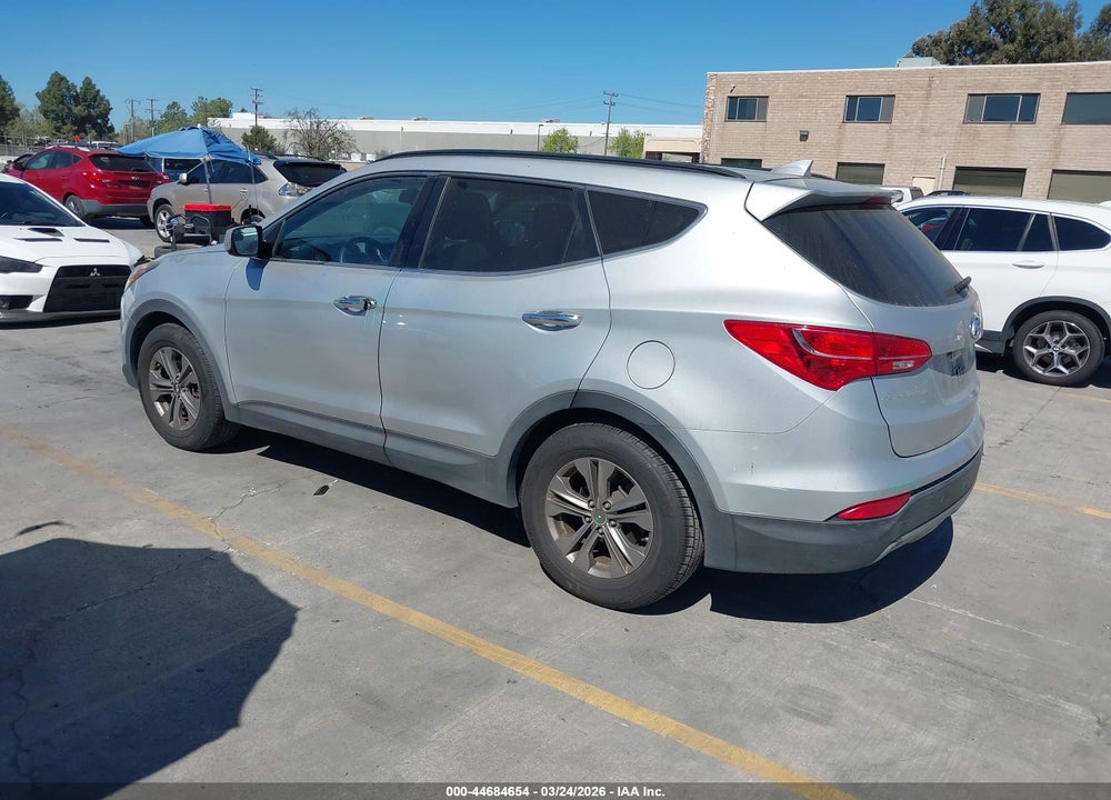 2016 HYUNDAI SANTA FE SPORT 2.4L VIN: 5XYZU3LB0GG361565