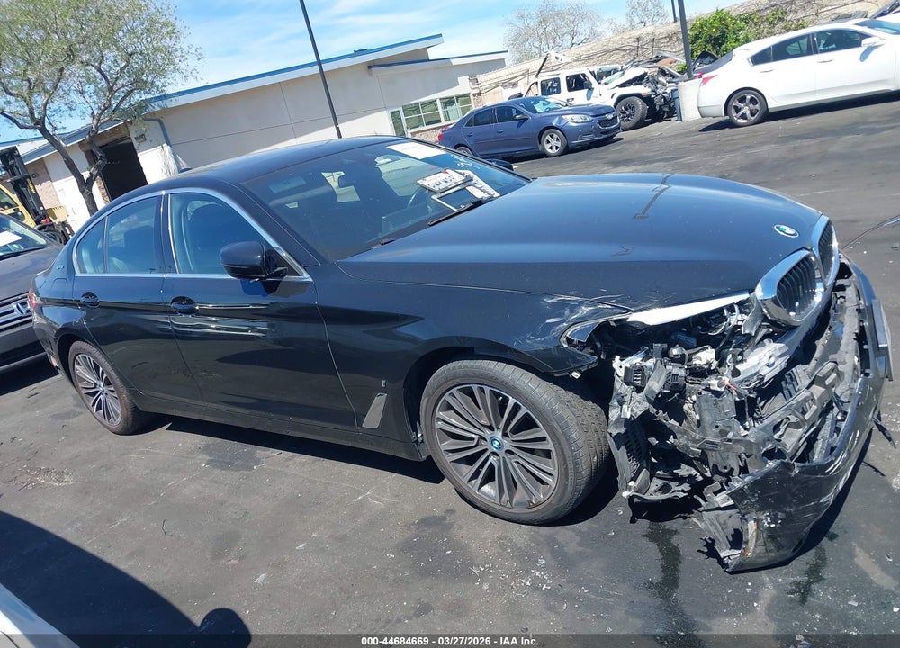 2019 BMW 530E IPERFORMANCE VIN: WBAJA9C56KB392788