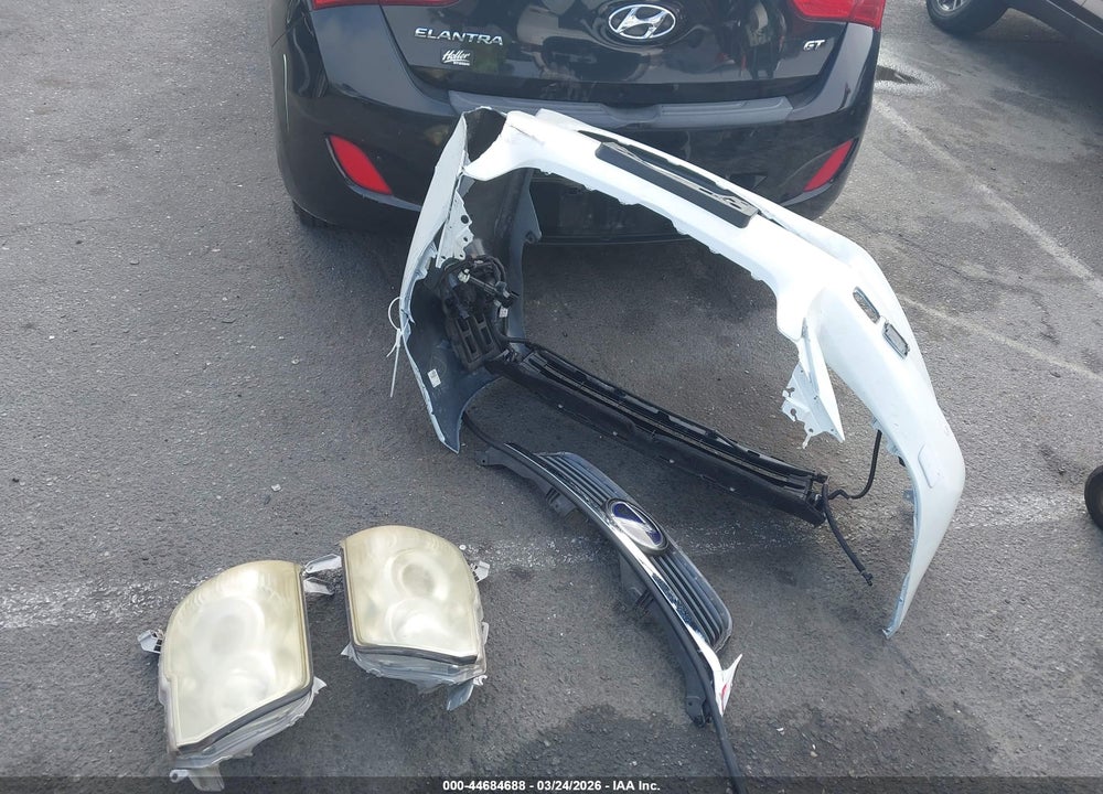 2013 LEXUS CT 200H VIN: JTHKD5BH8D2141159