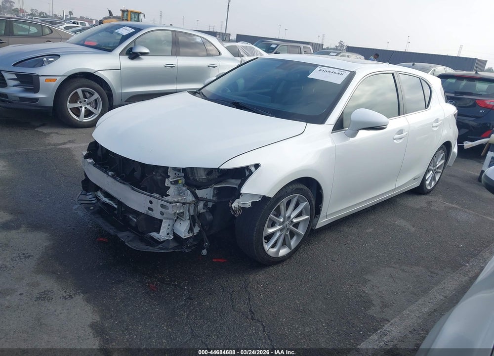 2013 LEXUS CT 200H VIN: JTHKD5BH8D2141159