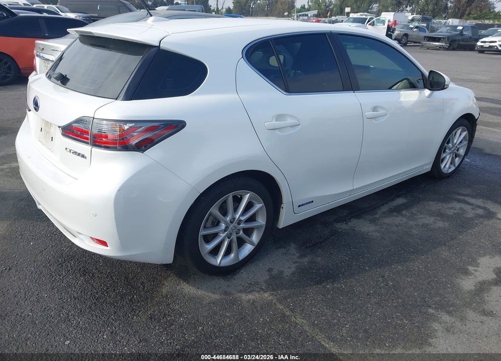 2013 LEXUS CT 200H VIN: JTHKD5BH8D2141159