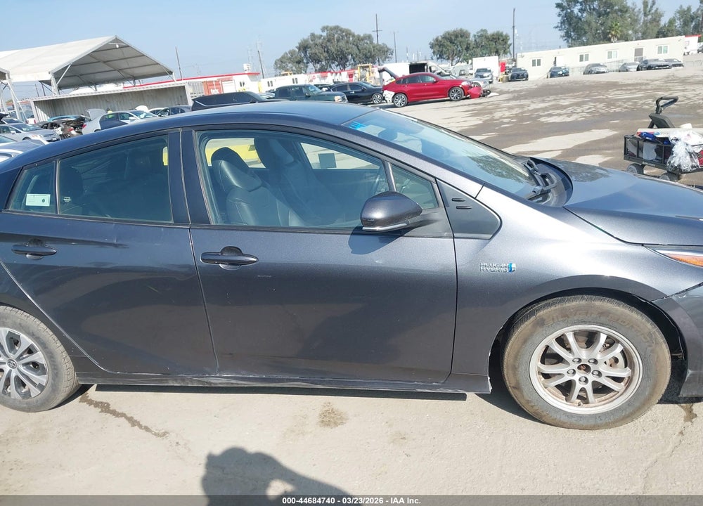 2021 TOYOTA PRIUS PRIME XLE VIN: JTDKAMFP0M3194227