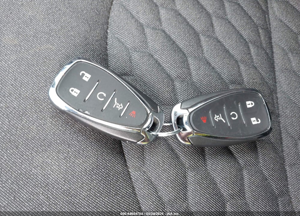 2019 CHEVROLET EQUINOX LT VIN: 3GNAXKEV2KL366197