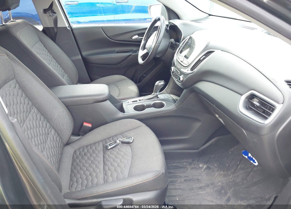 2019 CHEVROLET EQUINOX LT VIN: 3GNAXKEV2KL366197