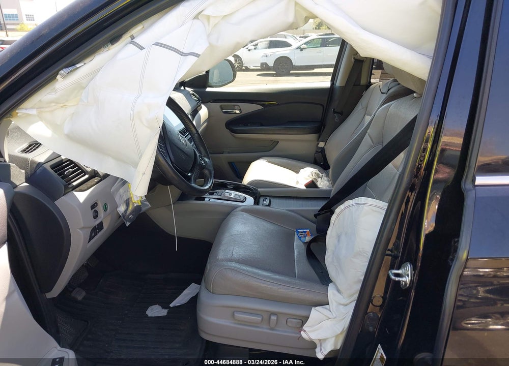 2017 HONDA PILOT ELITE VIN: 5FNYF6H04HB060868