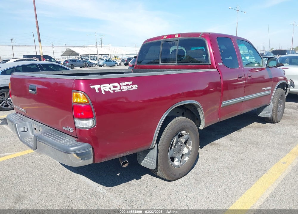 2000 TOYOTA TUNDRA SR5 V8 VIN: 5TBRT3410YS082767