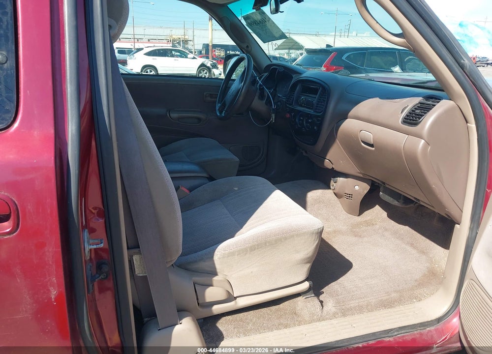 2000 TOYOTA TUNDRA SR5 V8 VIN: 5TBRT3410YS082767