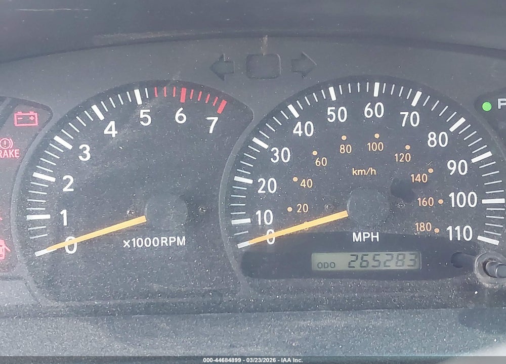 2000 TOYOTA TUNDRA SR5 V8 VIN: 5TBRT3410YS082767