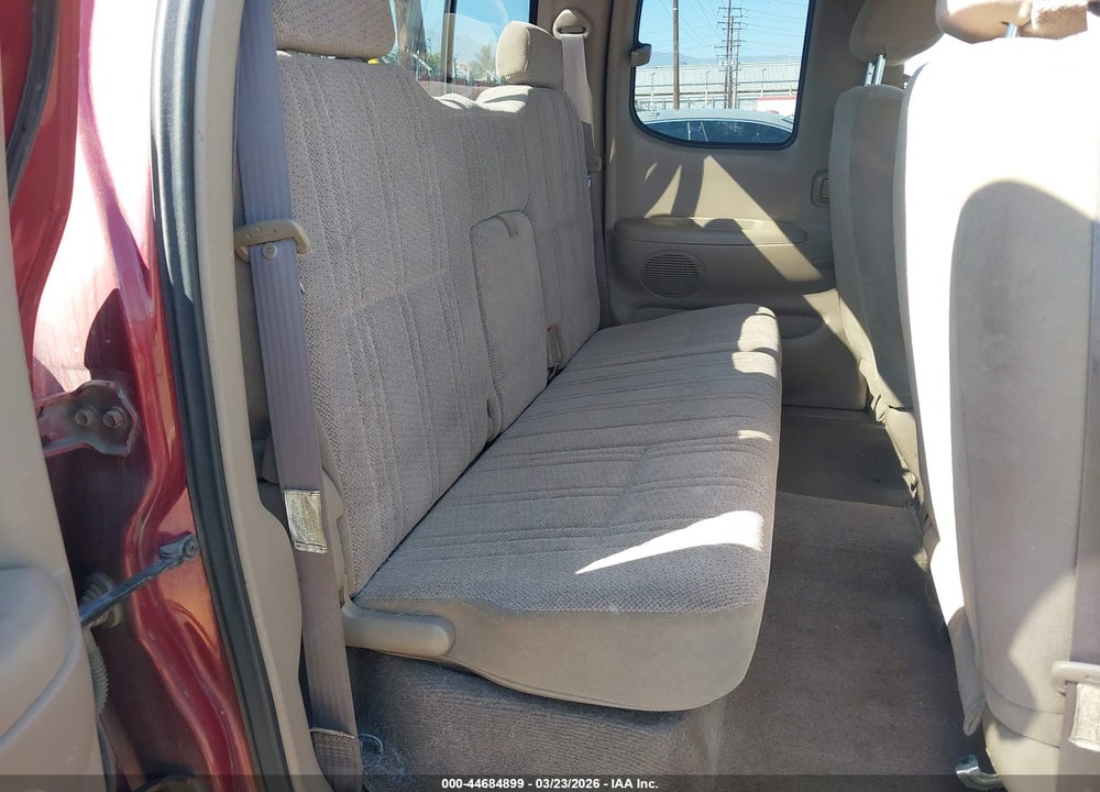 2000 TOYOTA TUNDRA SR5 V8 VIN: 5TBRT3410YS082767
