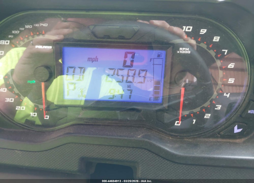 2025 POLARIS RANGER CREW XP 1000 PREMIUM VIN: 4XARSE997S8272380