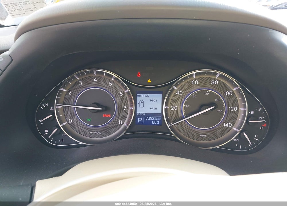 2014 INFINITI QX80 VIN: JN8AZ2NC3E9353266