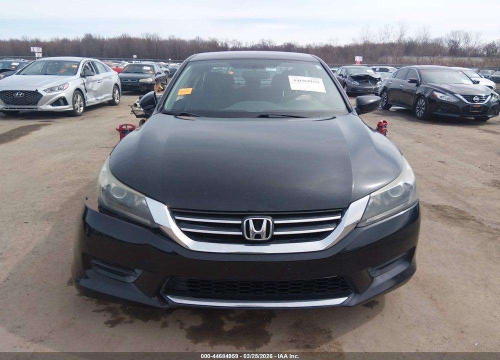 2015 HONDA ACCORD LX VIN: 1HGCR2F35FA150559