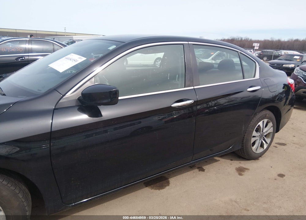 2015 HONDA ACCORD LX VIN: 1HGCR2F35FA150559