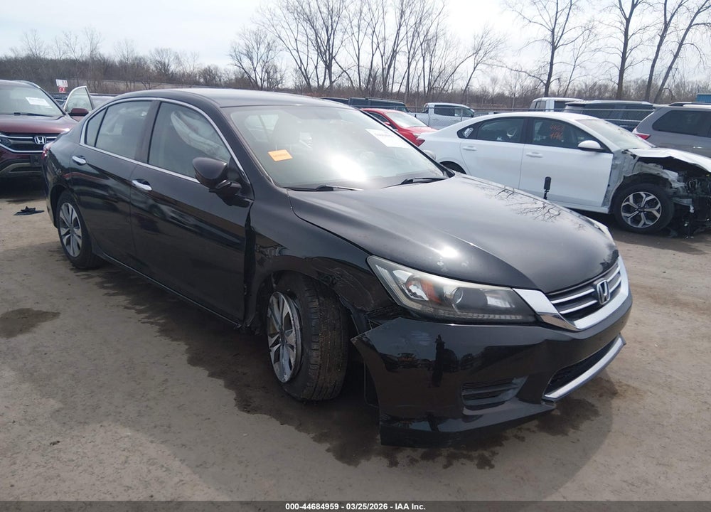2015 HONDA ACCORD LX VIN: 1HGCR2F35FA150559
