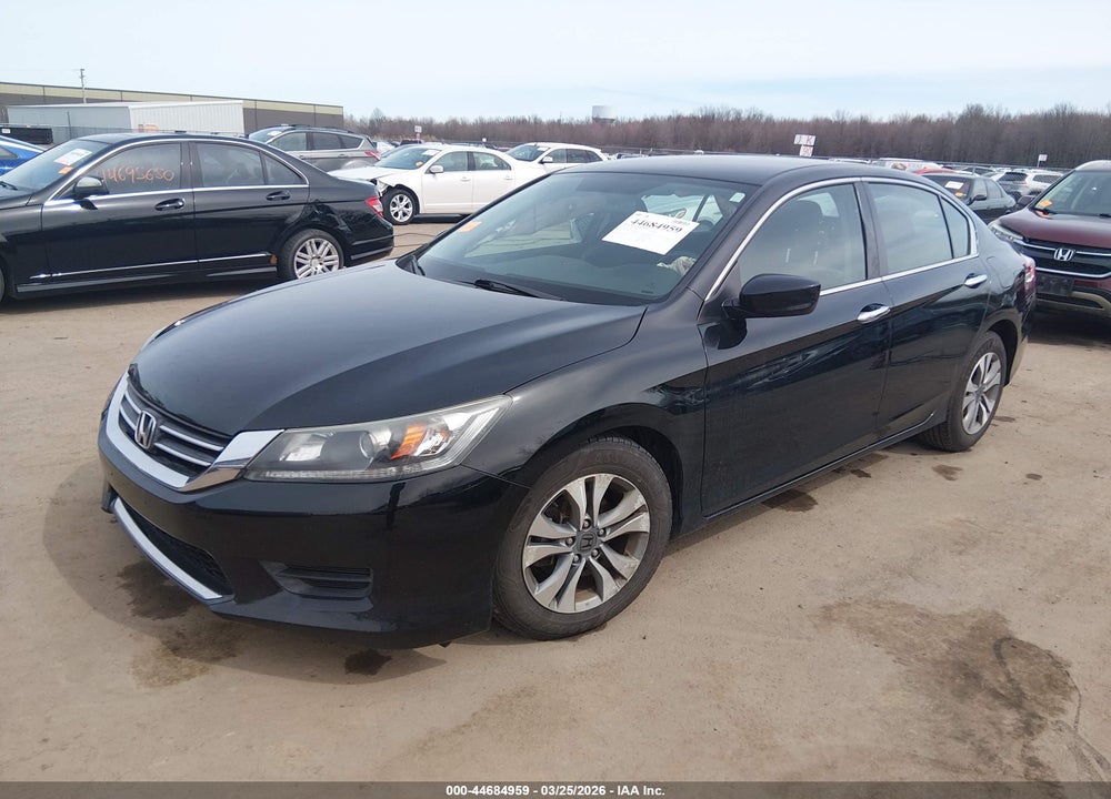 2015 HONDA ACCORD LX VIN: 1HGCR2F35FA150559