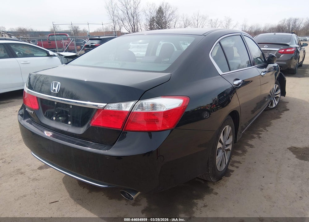 2015 HONDA ACCORD LX VIN: 1HGCR2F35FA150559