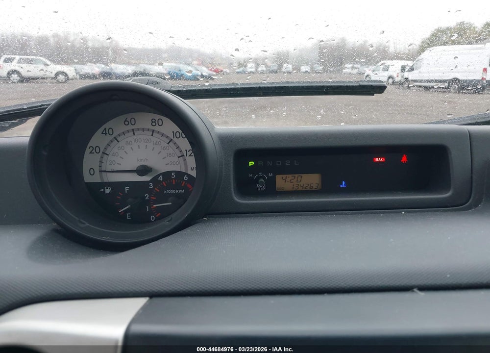 2004 SCION XB VIN: JTLKT324840168383