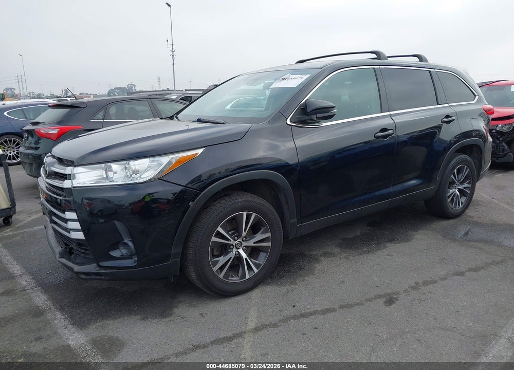 2019 TOYOTA HIGHLANDER LE VIN: 5TDZZRFH0KS342014
