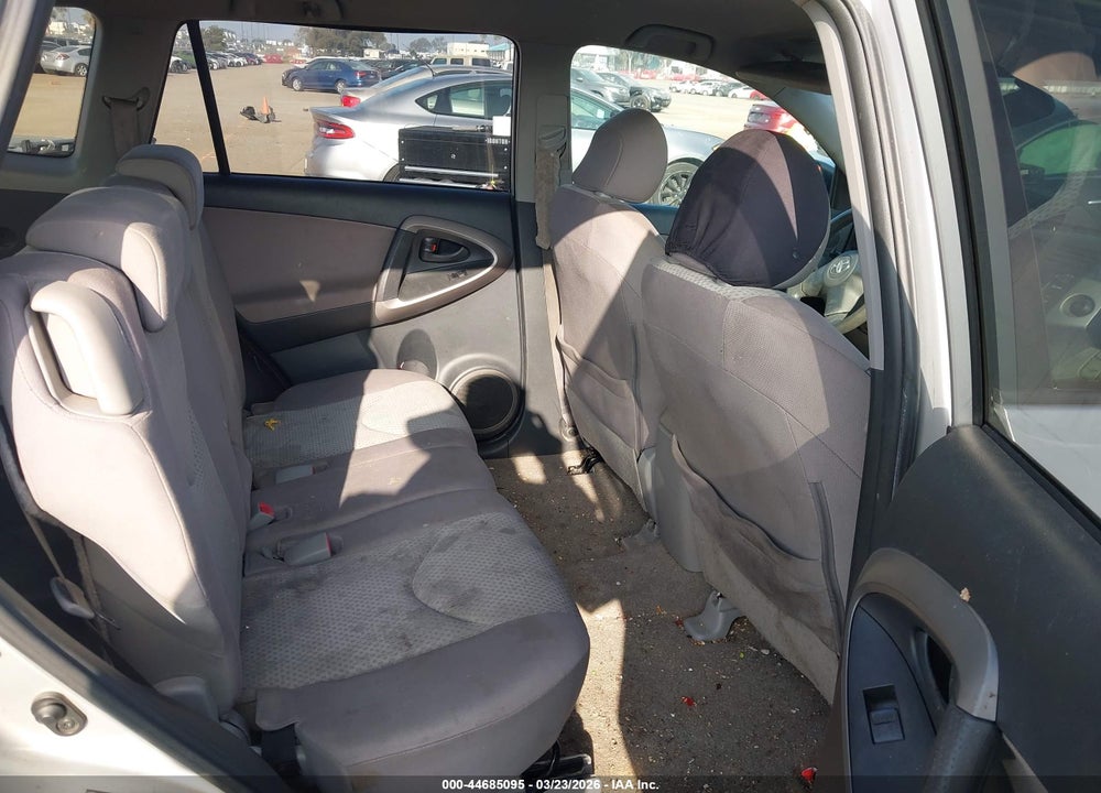 2007 TOYOTA RAV4 VIN: JTMZD33V675047292
