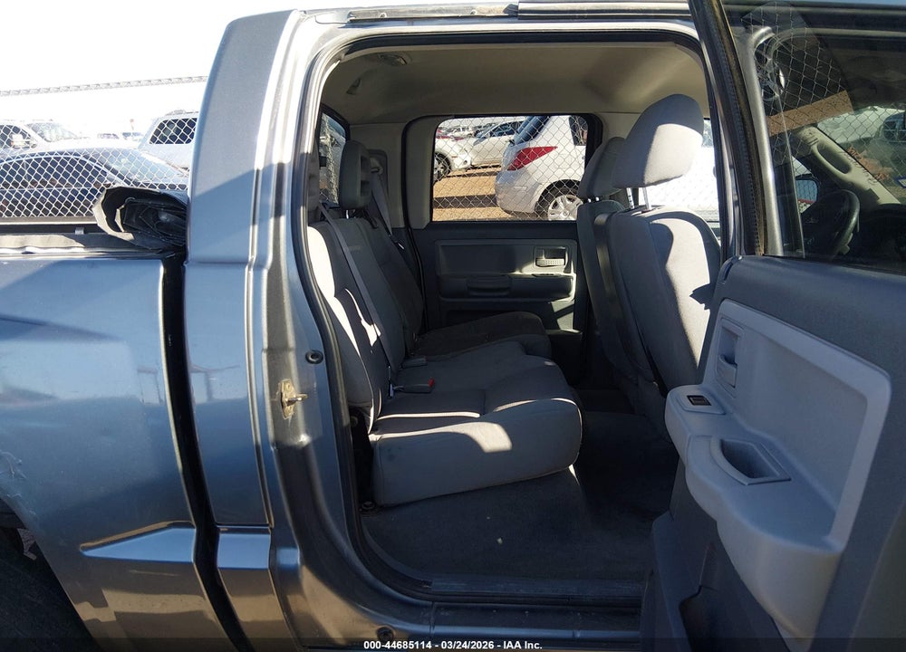2005 DODGE DAKOTA SLT VIN: 1D7HW48N35S315742
