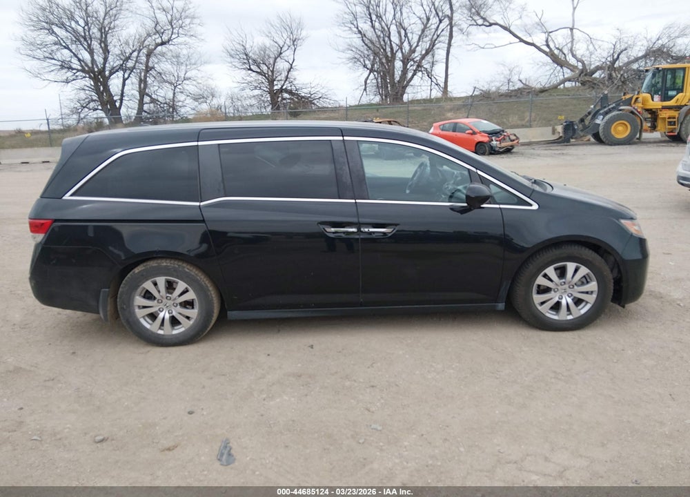 2016 HONDA ODYSSEY EX-L VIN: 5FNRL5H65GB136074