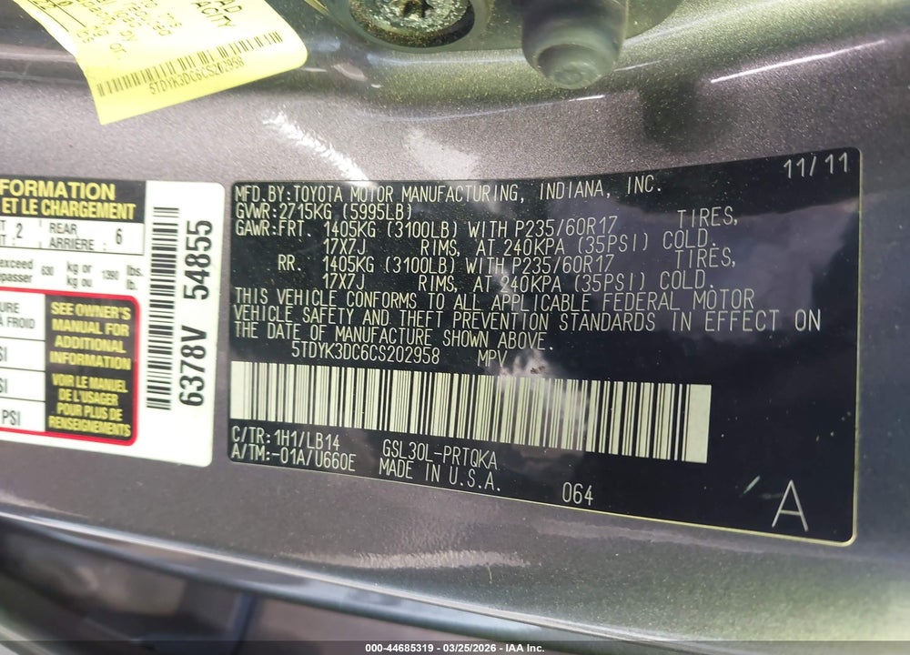 2012 TOYOTA SIENNA XLE V6 8 PASSENGER VIN: 5TDYK3DC6CS202958