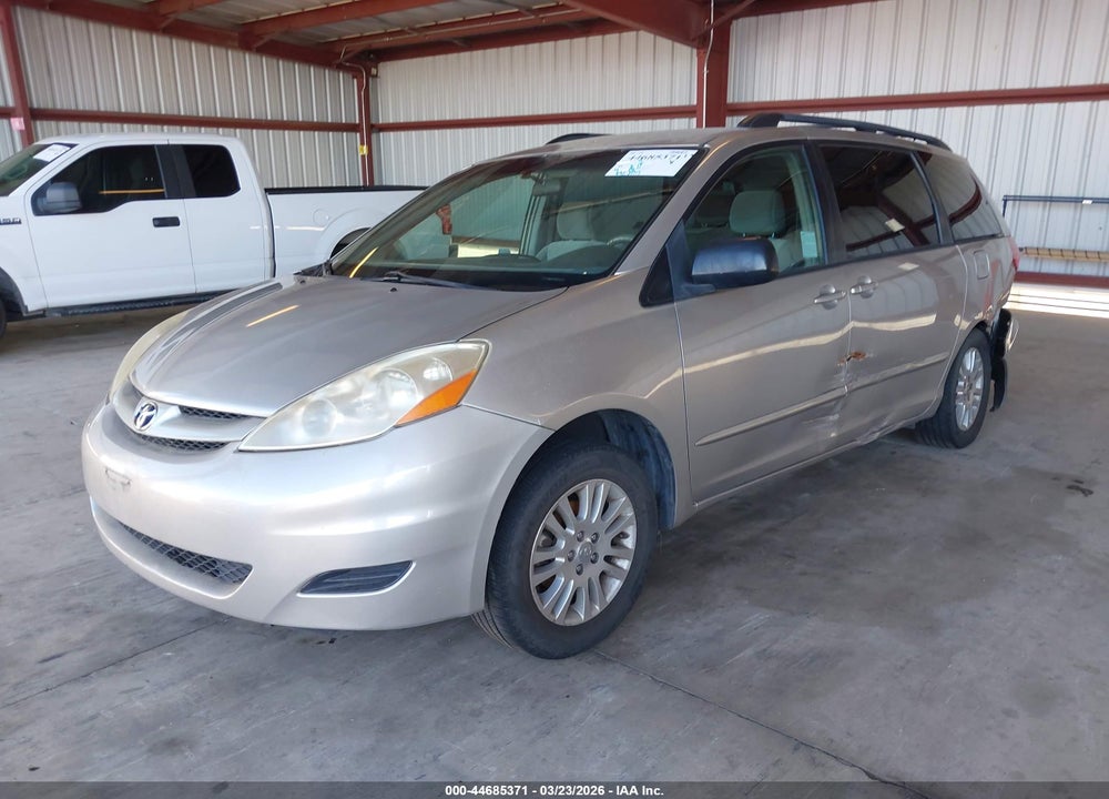 2008 TOYOTA SIENNA LE VIN: 5TDZK23C58S148110