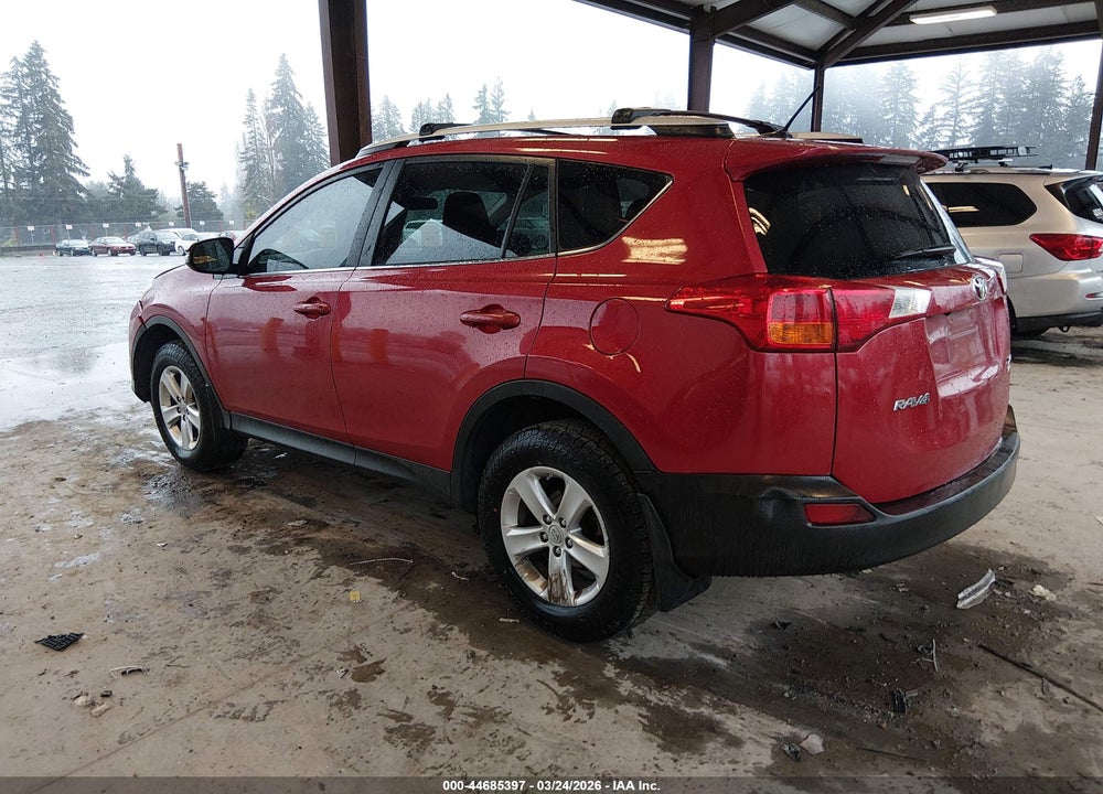2013 TOYOTA RAV4 XLE VIN: 2T3RFREV5DW037352