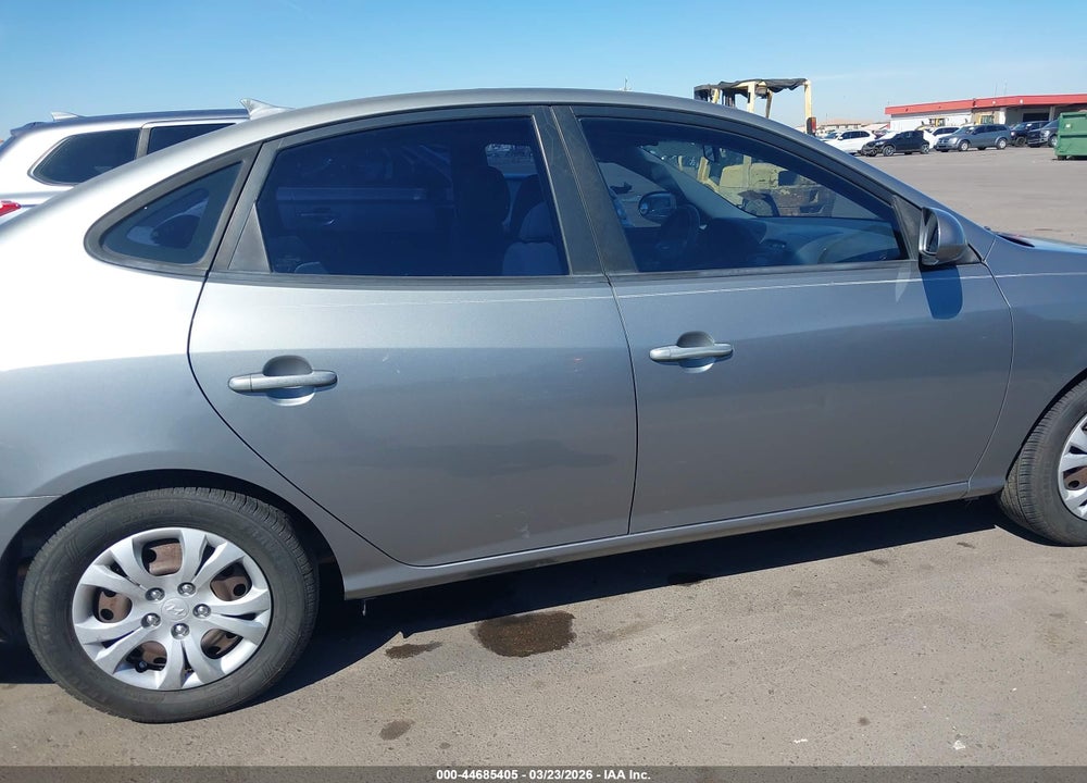 2010 HYUNDAI ELANTRA GLS VIN: KMHDU4AD8AU036605
