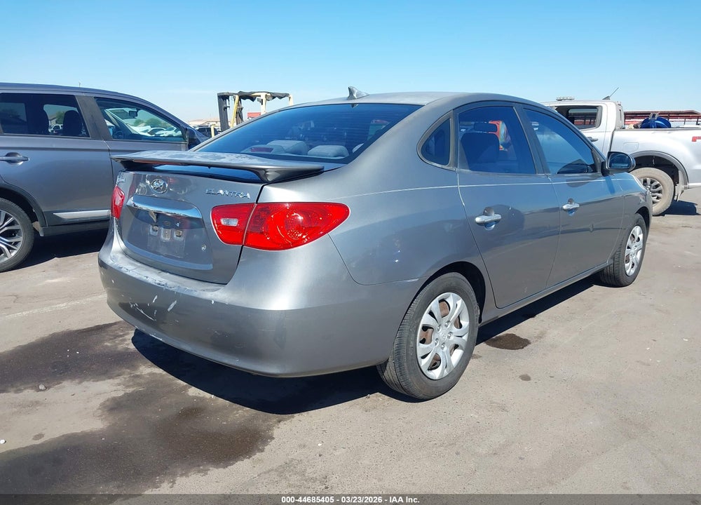 2010 HYUNDAI ELANTRA GLS VIN: KMHDU4AD8AU036605