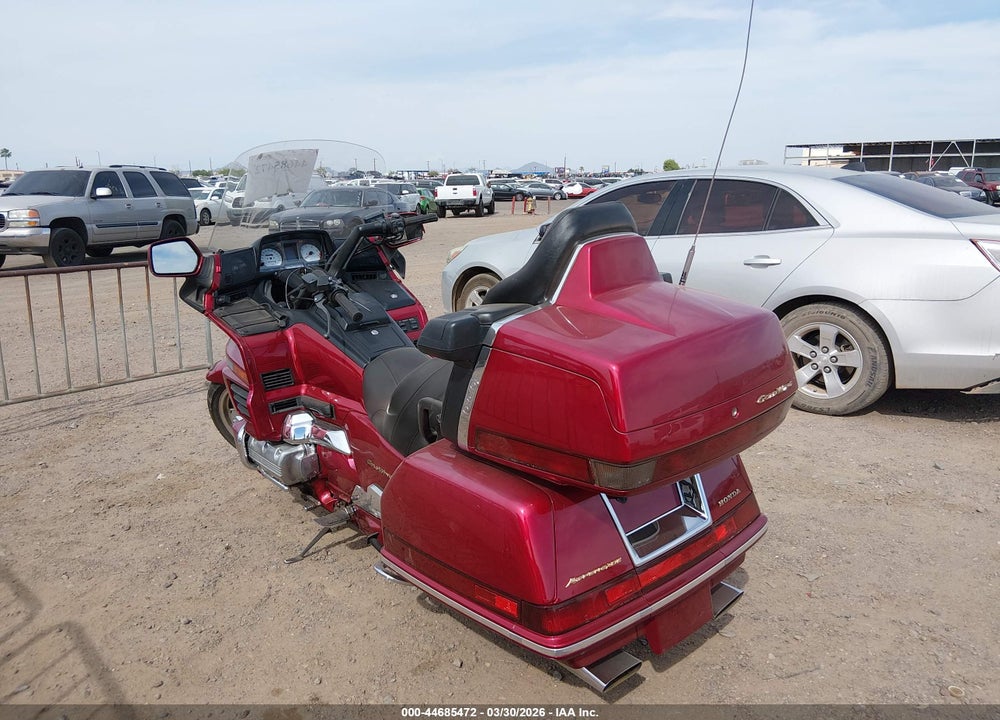 1998 HONDA GL1500 A VIN: 1HFSC2219WA000105