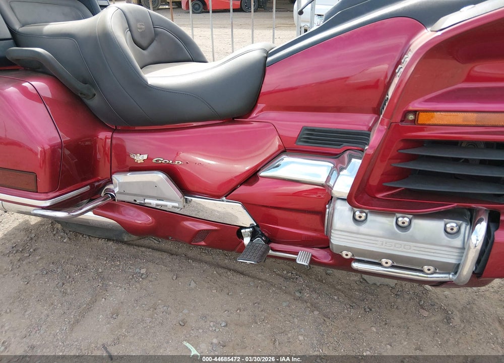 1998 HONDA GL1500 A VIN: 1HFSC2219WA000105