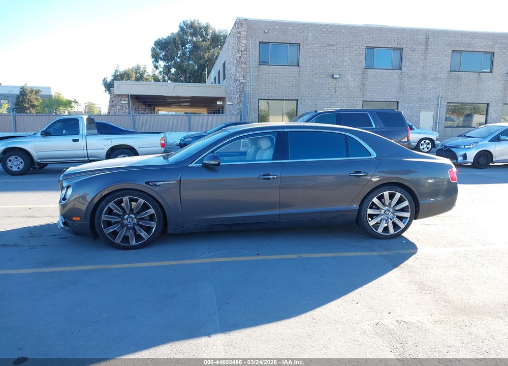 2015 BENTLEY FLYING SPUR W12 VIN: SCBEC9ZA4FC041366