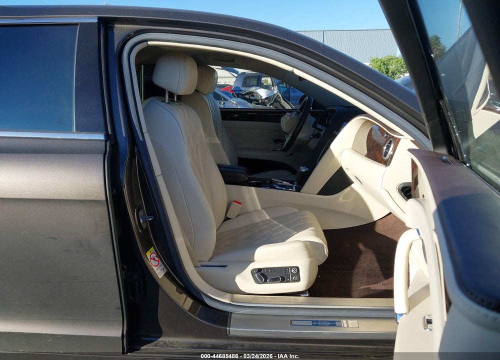 2015 BENTLEY FLYING SPUR W12 VIN: SCBEC9ZA4FC041366