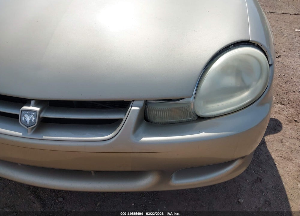 2002 DODGE NEON VIN: 1B3ES26C42D639752