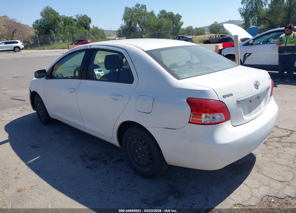 2010 TOYOTA YARIS VIN: JTDBT4K33A4073923