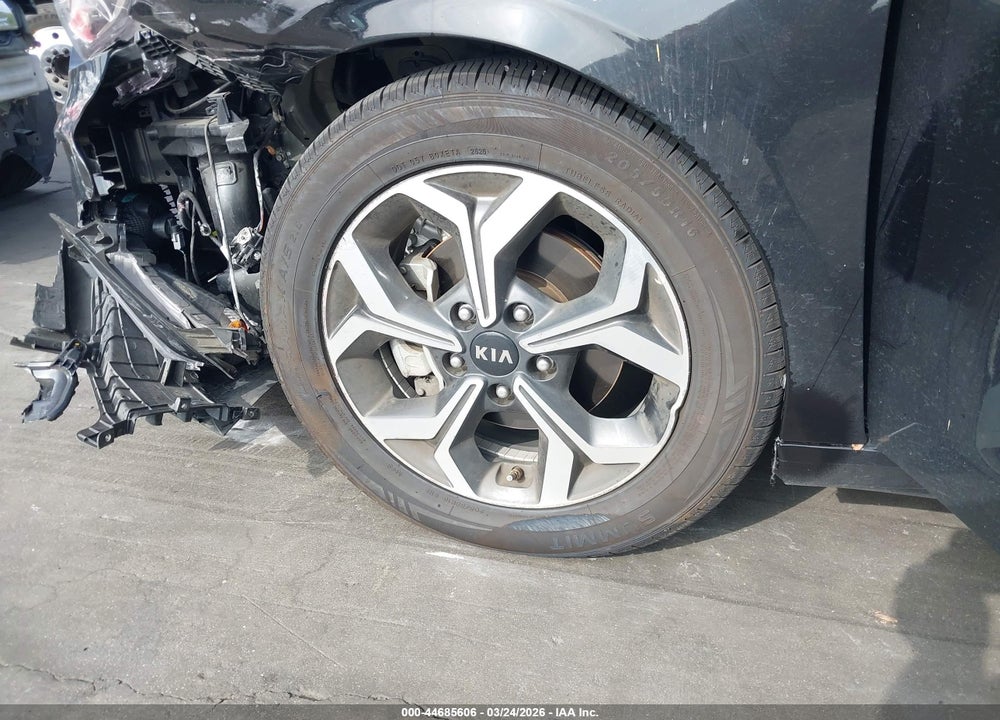 2021 KIA FORTE LXS VIN: 3KPF24AD9ME307015