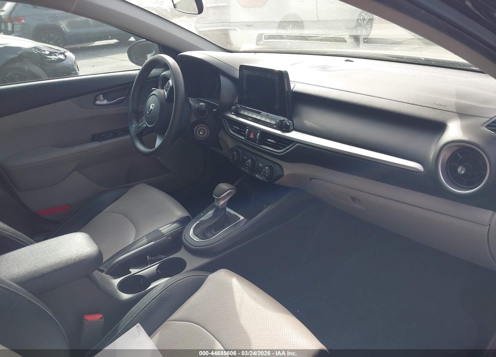 2021 KIA FORTE LXS VIN: 3KPF24AD9ME307015