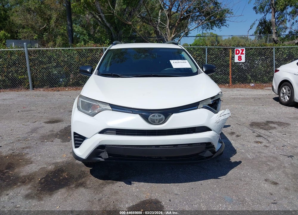 2018 TOYOTA RAV4 LE VIN: JTMZFREV1JJ183029