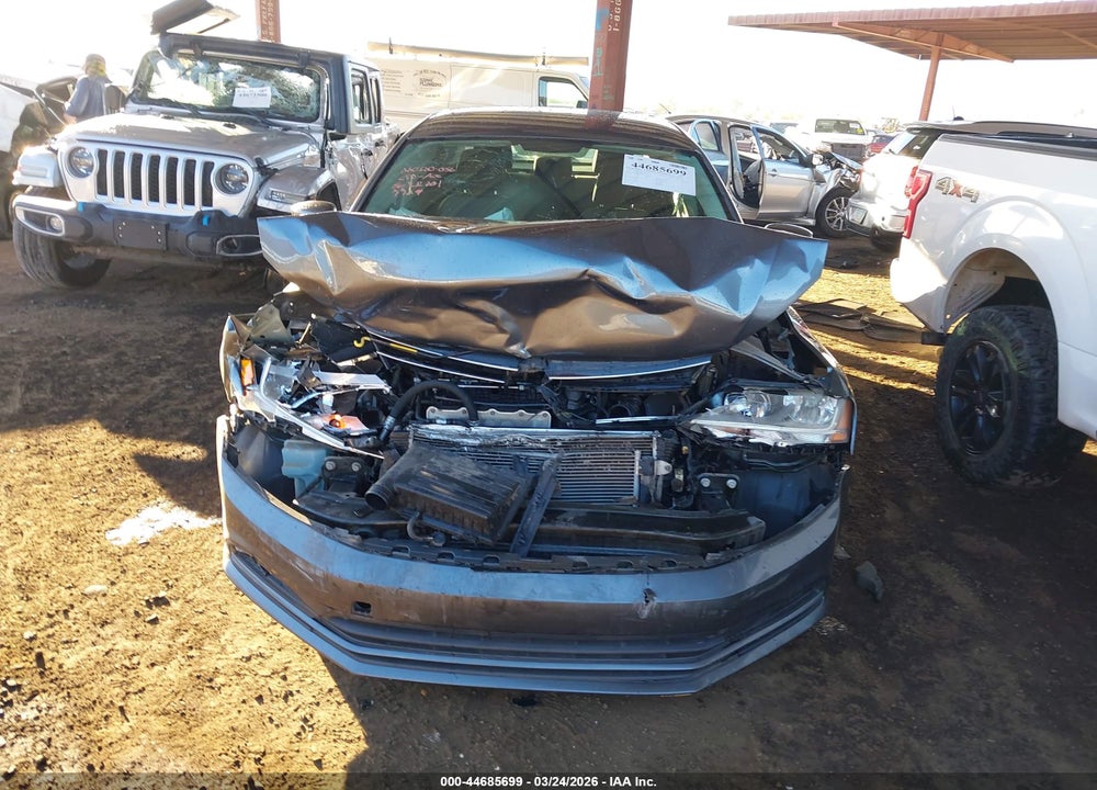 2017 VOLKSWAGEN JETTA 1.4T S VIN: 3VW2B7AJ2HM337729