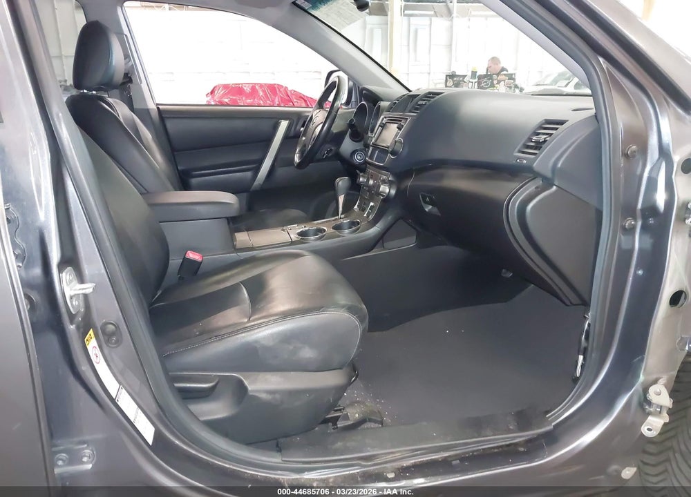 2013 TOYOTA HIGHLANDER SE V6 VIN: 5TDBK3EHXDS259519