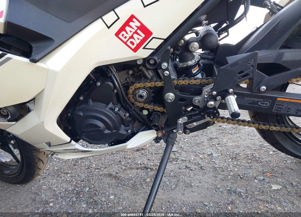 2020 KAWASAKI EX400 VIN: JKAEXKG15LDA68929