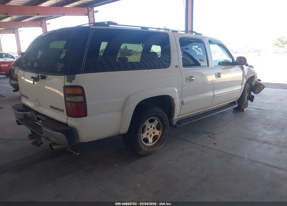2002 CHEVROLET SUBURBAN 1500 LT VIN: 1GNFK16T82J229574