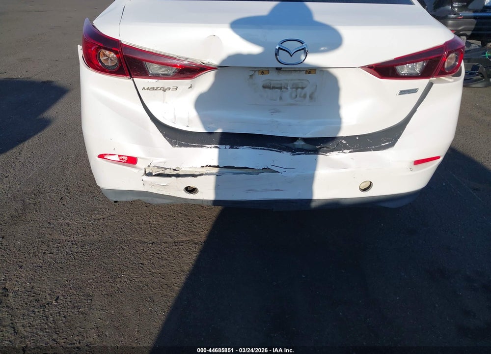 2016 MAZDA 3 I SPORT VIN: JM1BM1T75G1314811